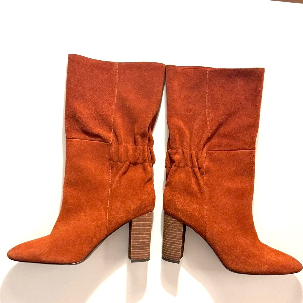 CHARLES BY CHARLES DAVID Womens Red Ruched Barrie Leather Booties - Picture 5 of 13